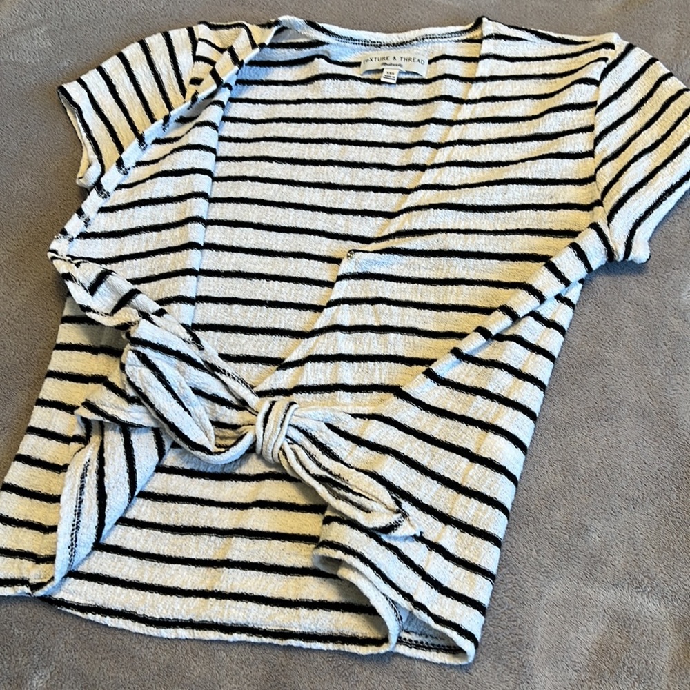 Madewell Texture & Thread Short-Sleeve Wrap Top in Stripe - Picture 6 of 12